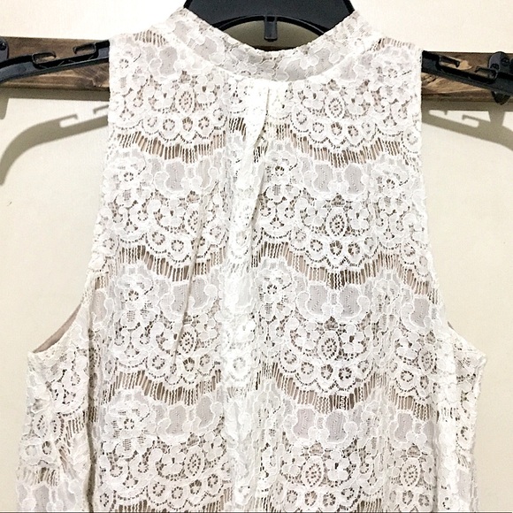 💜NWT Love Fire Cream Lace Sleeveless Top (S)💜 Price Firm - Picture 2 of 11
